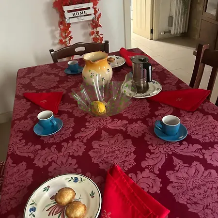 Homestay Il Cuore Della Piazza Duomo Lecce